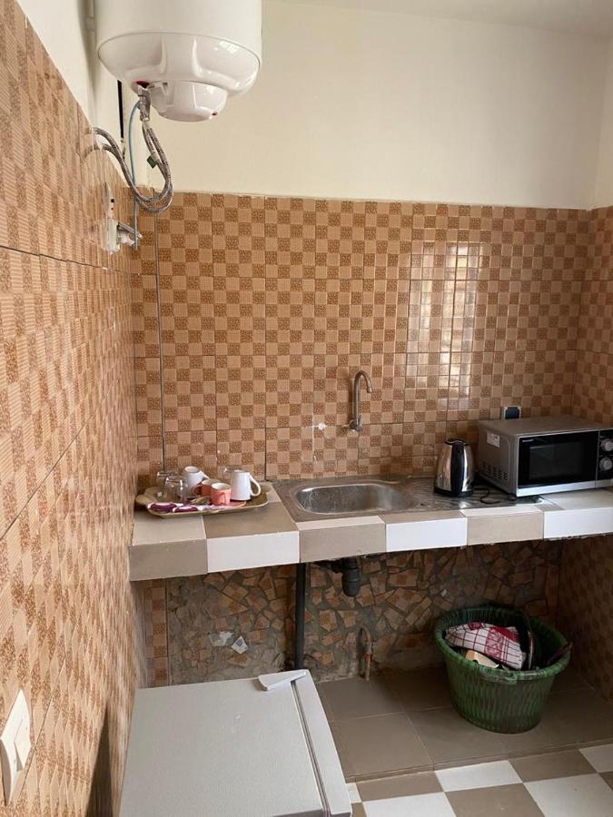 Studio 2 Meuble A Ouakam Comico Dakar Exteriör bild
